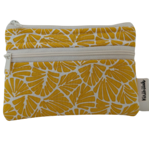 Cartera acolchada concha amarilla