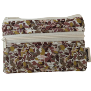Cartera acolchada estampada